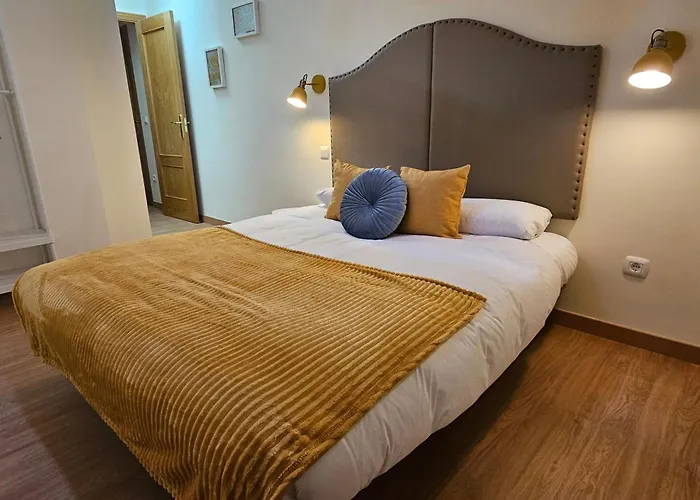 Apartamentos Palacio Azcarate Calle Calvario